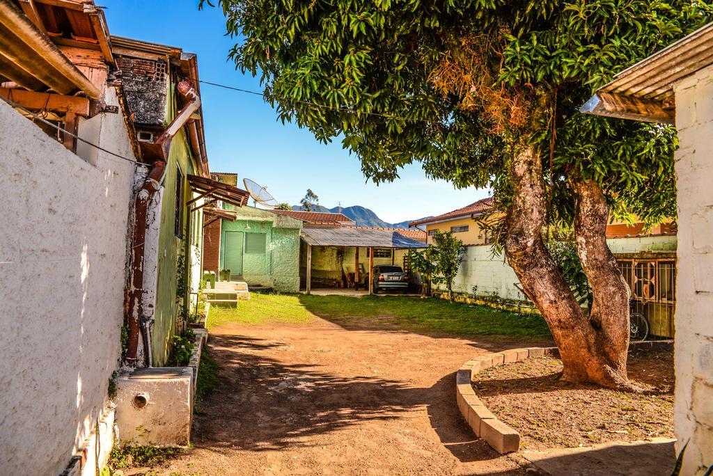 Pousada Vovo Nana Sao Bento do Sapucai Bagian luar foto